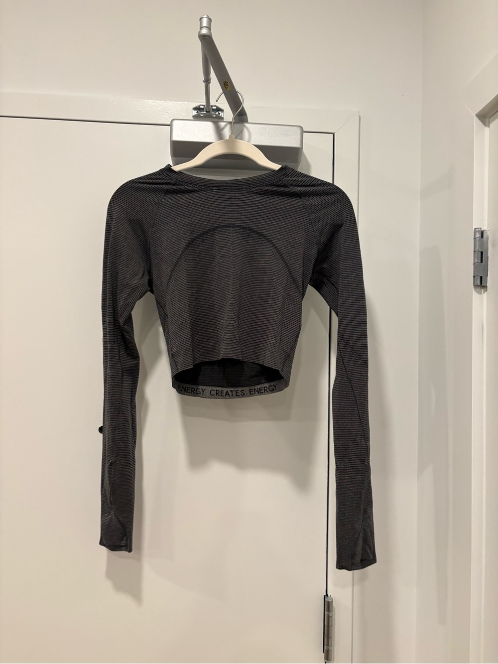 Cropped Swiftly Long Sleeve